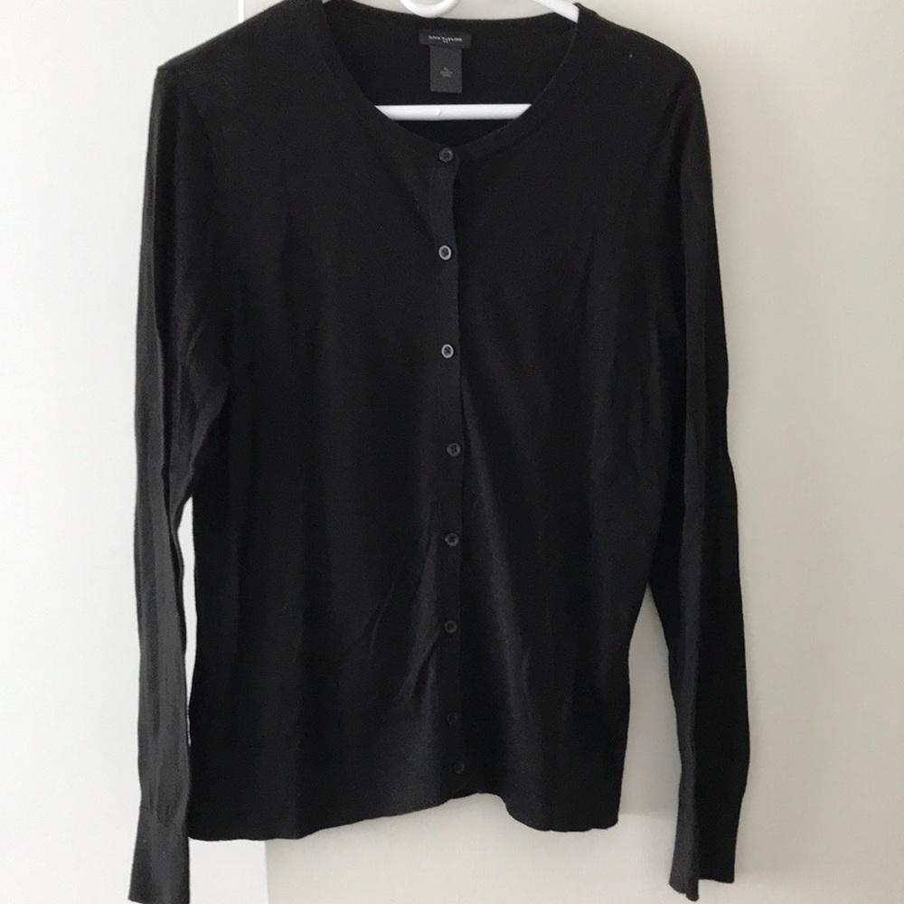 💥LAST CALL - Ann Taylor 100% cotton sweater, lightweight, good for layering EUC